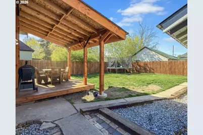 1724 Broadway St, Baker City, OR 97814 - Photo 34