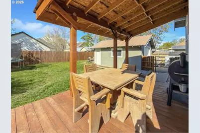 1724 Broadway St, Baker City, OR 97814 - Photo 36
