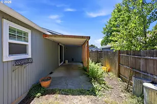 6145 SE Grant St, Portland, OR 97215 - Photo 24
