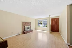 6145 SE Grant St, Portland, OR 97215 - Photo 6