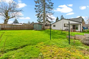 116 NE James St, Camas, WA 98607 - Photo 34