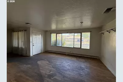 4694 Daisy St, Springfield, OR 97478 - Photo 4