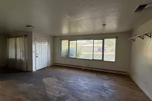 4694 Daisy St, Springfield, OR 97478 - Photo 4