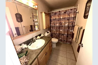 159 Fawn Dr, Roseburg, OR 97470 - Photo 14