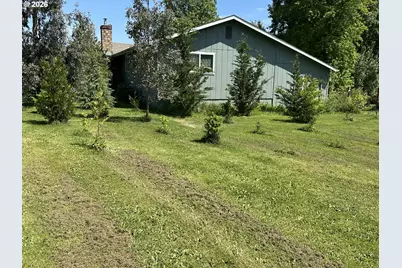 159 Fawn Dr, Roseburg, OR 97470 - Photo 22