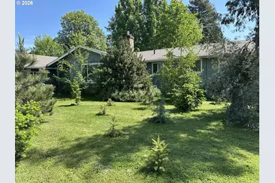 159 Fawn Dr, Roseburg, OR 97470 - Photo 24