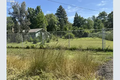 159 Fawn Dr, Roseburg, OR 97470 - Photo 28