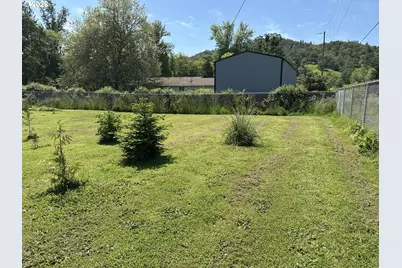 159 Fawn Dr, Roseburg, OR 97470 - Photo 30