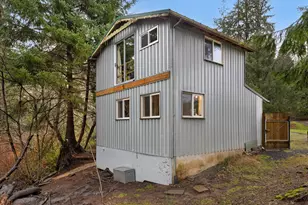 92650 Claremont Rd, Astoria, OR 97103 - Photo 4