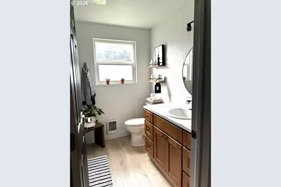 783 SW Sheila St, Dallas, OR 97338 - Photo 12