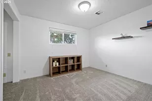 936 Quinalt St, Springfield, OR 97477 - Photo 22
