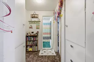 5104 E St, Springfield, OR 97478 - Photo 18
