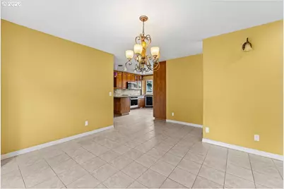 14135 SE Ridgecrest Rd, Happy Valley, OR 97086 - Photo 16