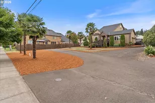 14135 SE Ridgecrest Rd, Happy Valley, OR 97086 - Photo 34