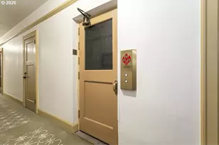 2015 NW Flanders St, Portland, OR 97209 - Photo 4