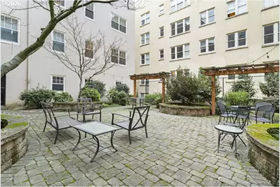 2015 NW Flanders St #314, Portland, OR 97209 - Photo 20