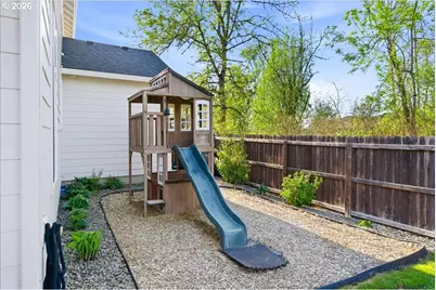 2635 NW 6th Ave, Battle Ground, WA 98604 - Photo 18