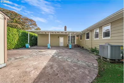 7655 NE Alameda St, Portland, OR 97213 - Photo 36