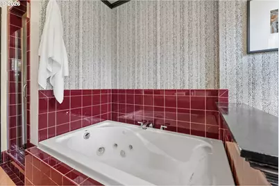 7655 NE Alameda St, Portland, OR 97213 - Photo 22