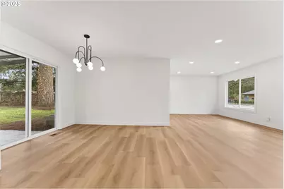 15133 SE Woodward St, Portland, OR 97236 - Photo 12