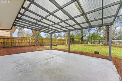 15133 SE Woodward St, Portland, OR 97236 - Photo 38