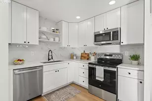 15133 SE Woodward St, Portland, OR 97236 - Photo 22