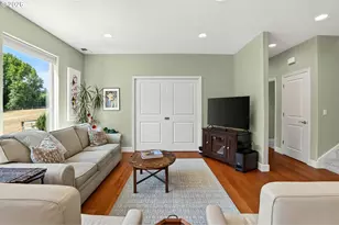 158 Muirfield Ave, Salem, OR 97306 - Photo 6