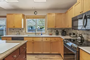 2951 Premiere Pl, Longview, WA 98632 - Photo 10
