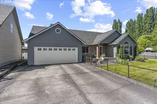 2951 Premiere Pl, Longview, WA 98632 - Photo 2
