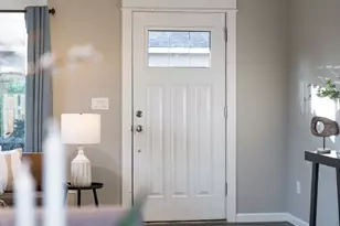 672 S Fir St, Canby, OR 97013 - Photo 4