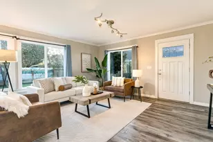 672 S Fir St, Canby, OR 97013 - Photo 8