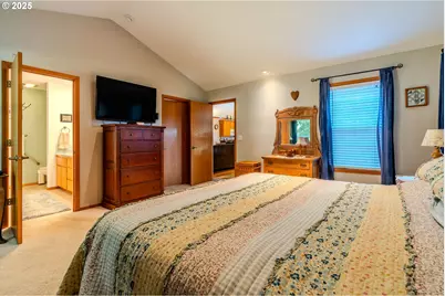 32022 SE Dodge Park Blvd, Gresham, OR 97080 - Photo 22