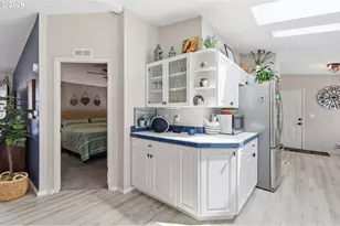 2267 Maia Loop, Springfield, OR 97477 - Photo 16