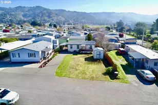 15851 Sunset Strip, Brookings, OR 97415 - Photo 2