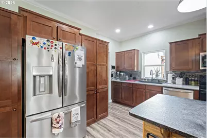 5543 Redwood St, Sweet Home, OR 97386 - Photo 12