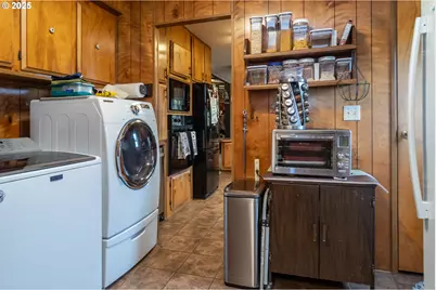 7840 Garden Valley Rd, Roseburg, OR 97471 - Photo 24