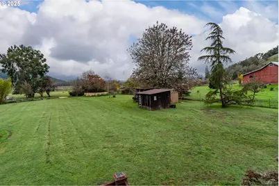 7840 Garden Valley Rd, Roseburg, OR 97471 - Photo 28