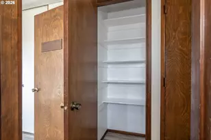 219 Hawthorne St, Sutherlin, OR 97479 - Photo 38