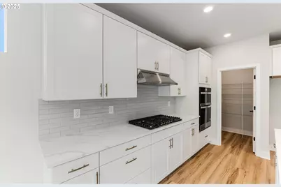 3881 W 4th St, Washougal, WA 98671 - Photo 6