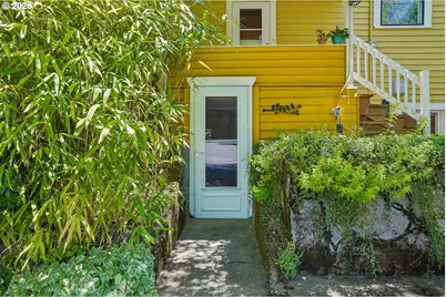 1503 NE Bryant St, Portland, OR 97211 - Photo 24