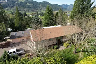 497 Woodcrest Dr, Myrtle Creek, OR 97457 - Photo 26