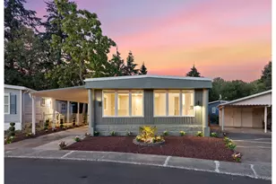 570 N 10th Ave, Cornelius, OR 97113 - Photo 1