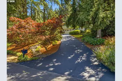 18782 Upper Midhill Dr, West Linn, OR 97068 - Photo 4