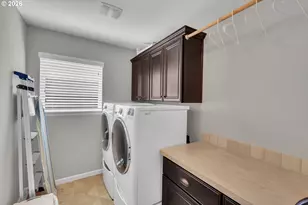 15966 NW Linder St, Portland, OR 97229 - Photo 16