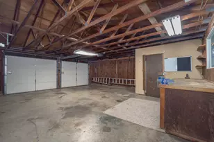 17055 SW Florence St, Beaverton, OR 97078 - Photo 44