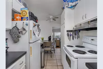 4720 SE 37th Ave, Portland, OR 97202 - Photo 8