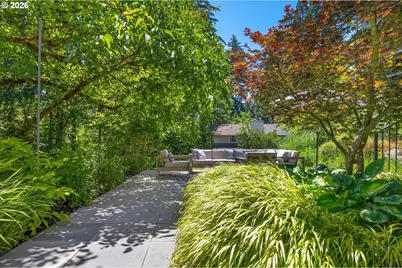 2174 NW 118th Ave, Portland, OR 97229 - Photo 36