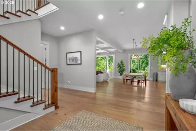 2174 NW 118th Ave, Portland, OR 97229 - Photo 4