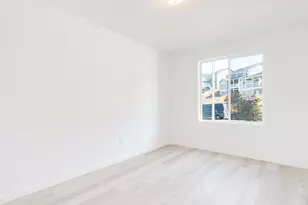 2031 NE Currin Creek Dr, Estacada, OR 97023 - Photo 4