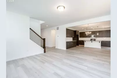 2031 NE Currin Creek Dr, Estacada, OR 97023 - Photo 12